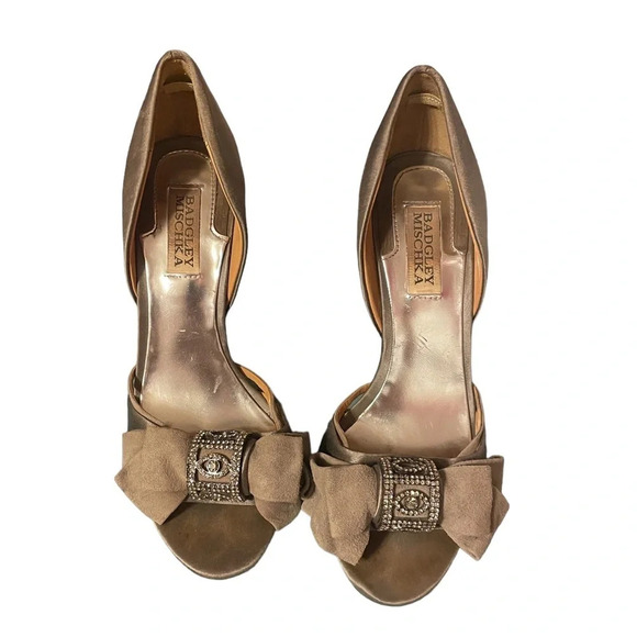 BADGLEY MISCHKA SATIN BOW HEELS - Picture 1 of 6